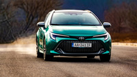 TEST TOYOTA COROLLA 2.0 HYBRID TS: ČO EŠTE O SEBE PREZRADÍ?