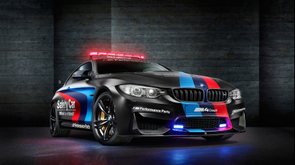 BMW M4 MotoGP Safety Car s vodným vstrekovaním