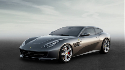 FERRARI FF S POHONOM 4X4 MÁ NOVÉ MENO. VOLÁ SA GTC4LUSSO