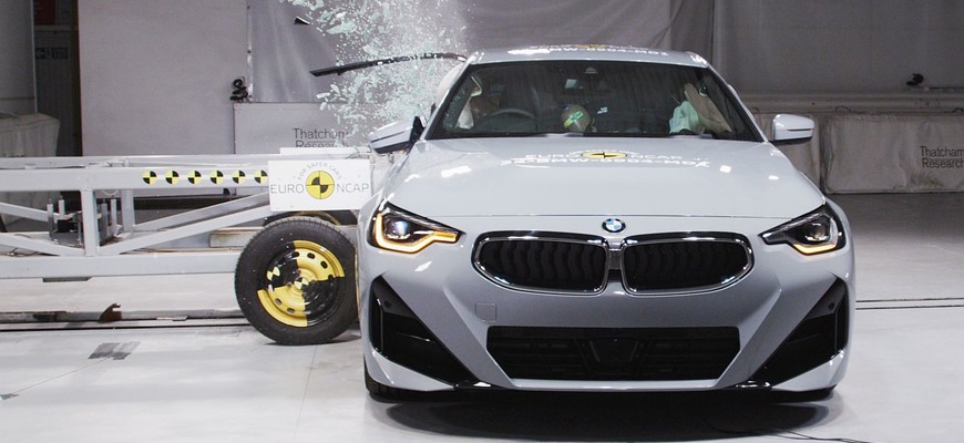 BMW 2 Euro NCAP test: nemecká novinka nečakane zaváhala, na plný počet hviezd nedosiahla