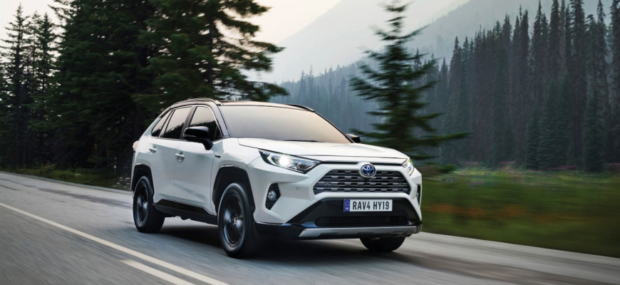 RAV4 je najpredávanejšie SUV. Predali viac než 10 miliónov kusov