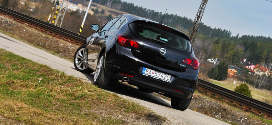 Test jazdenky Opel Astra J (4. generácia 2009 - 2015)