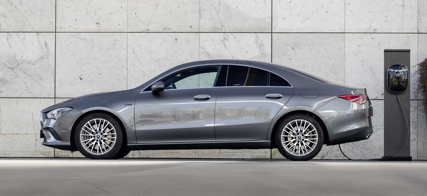 Mercedes-Benz CLA 250e príde v lete. S motorom z Dacie utiahne 1,6 t príves