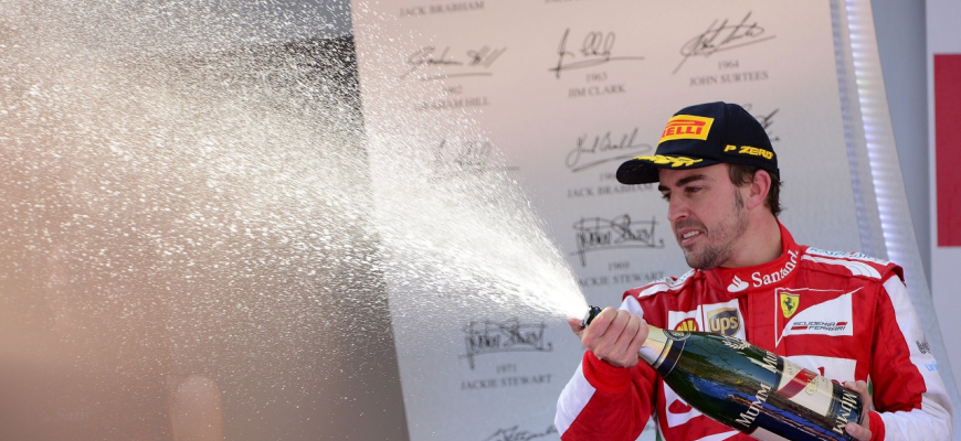 Alonso na domácej Veľkej cene dominoval