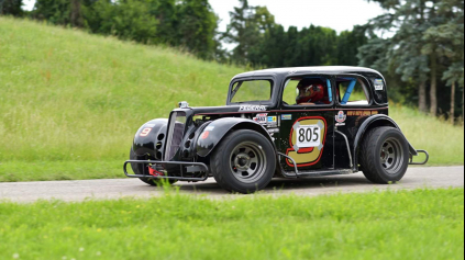 AUTOSLALOMSHOW CUP AGROKOMPLEX MAL NAJDLHŠIU TRAŤ, VYŠE 3 KM