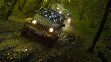 NOVÝ JEEP WRANGLER ZOSTANE VERNÝ TRADÍCII! BUDE VŠAK EFEKTÍVNEJŠÍ