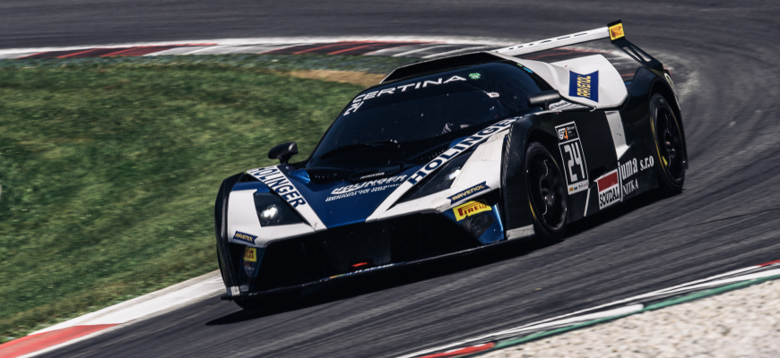 Samo Sládečka v GT4 European Series už tento víkend na Slovakiaringu!