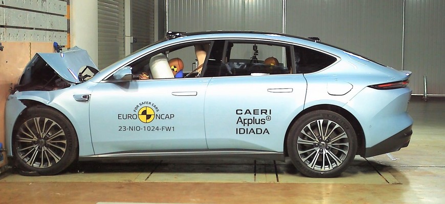 Nové čínske modely Nio ET5 a EL7, rozbité v testoch Euro NCAP, zaujali svojimi výsledkami