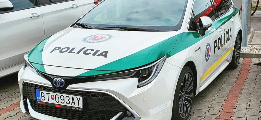 Zelení budú ešte zelenší? Slovenská polícia testuje Toyoty hybrid