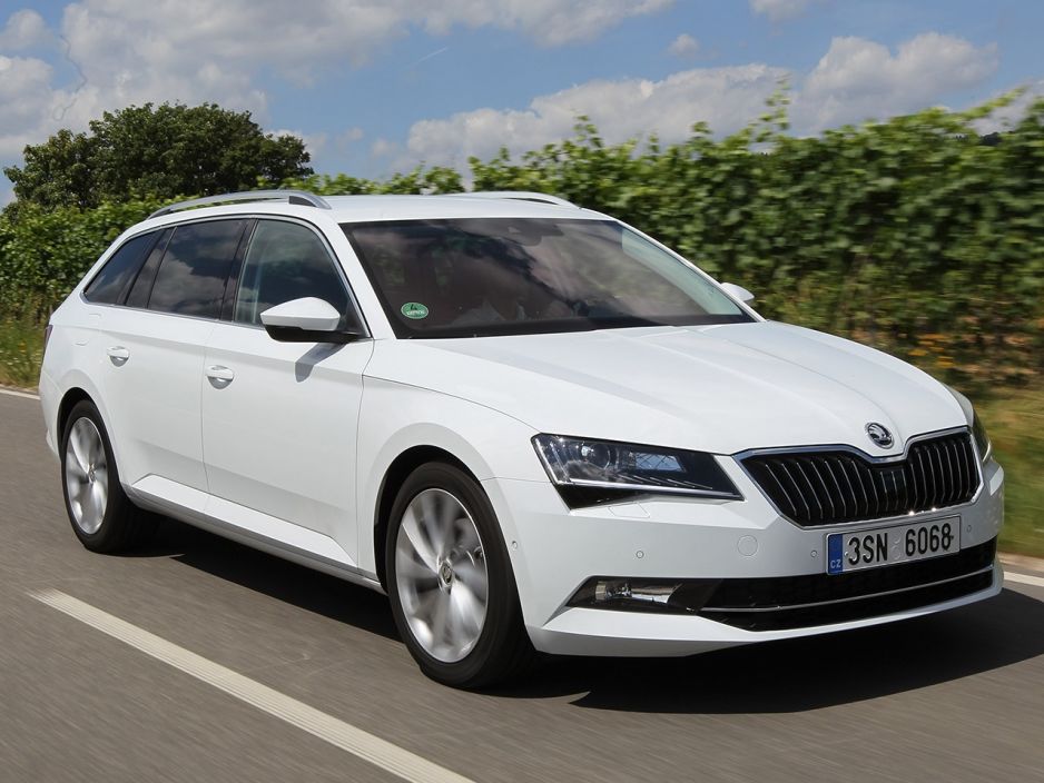 Skoda Superb III Greenline da na nadrz 1780 km v labaku