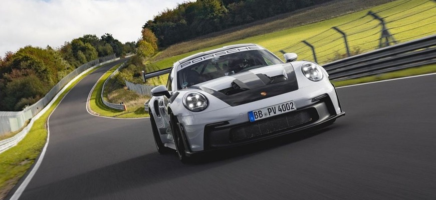 2023 Porsche 911 GT3 RS Nürburgring zdolalo hlboko pod 7 minút. Na rekord to ale nestačilo