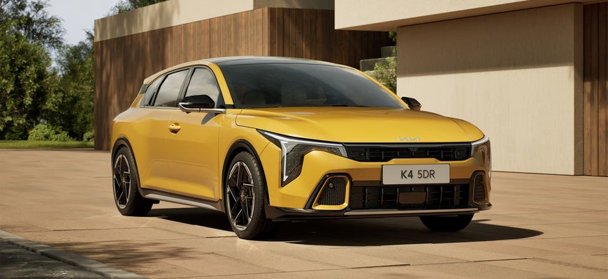 Kia K4 prichádza s novým pohonom! Novinku ukázali na autosalóne v Paríži