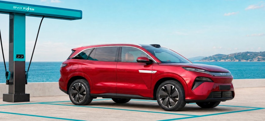 Nové BYD Atto 8 prepisuje pravidlá nabíjania. Škoda Peaq aj VW ID. Tiguan majú vážny problém!