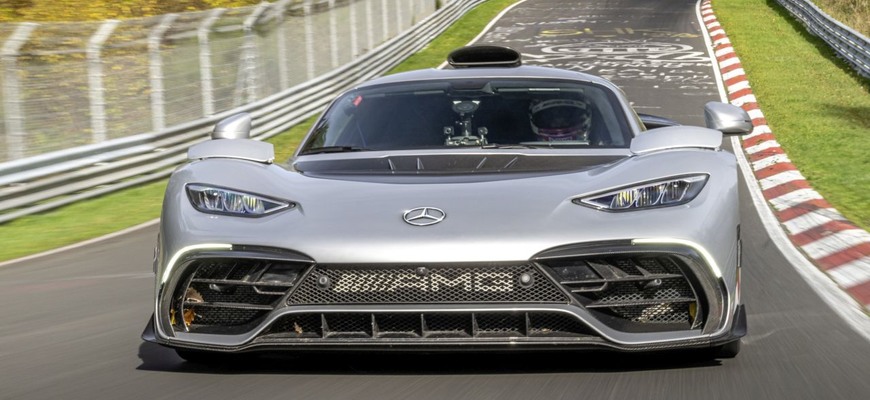Rekord Nürburgringu skutočne padol. Novým kráľom produkčných áut je Mercedes-AMG One
