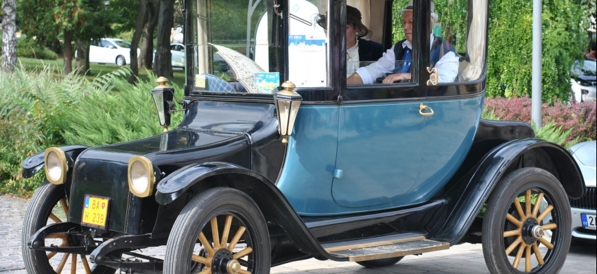 ROZHOVOR: Ako fungoval elektromobil pred 100 rokmi?