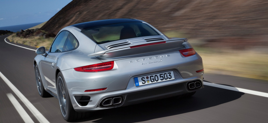Porsche 911 Turbo a Turbo S prezentujú športové a bezpečnostné prvky