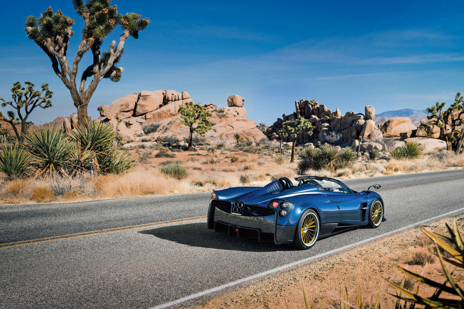 Pagani Huayra Roadster je ľahšia ako kupé
