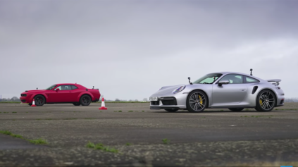 DRAG RACE DODGE CHALLENGER DEMON PROTI PORSCHE 911 TURBO S