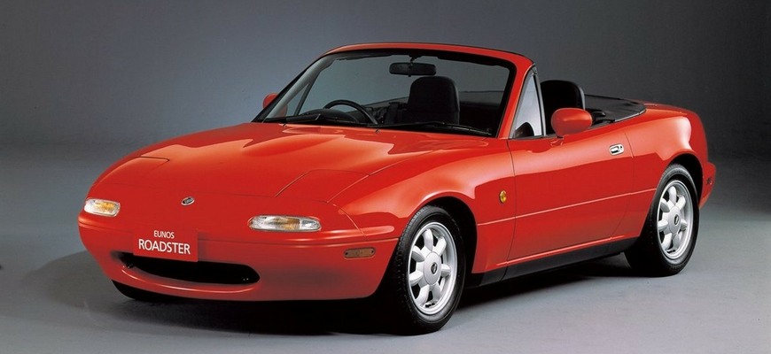 Mazda MX-5 má za sebou už štyri generácie a 35 rokov