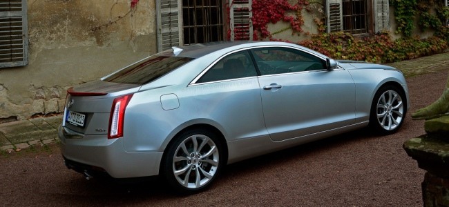 Cadillac pripraví ATS coupé aj ostrú verziu V. Úspechu a imidžu v Európe to iste pomôže...