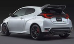 Toyota GR Yaris po facelifte. Zdobí ju Aero Performance a vnútri držia nové pevnejšie skrutky!