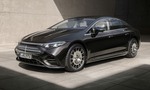 Hĺbkovo modernizovaný Mercedes EQS ponúka dojazd viac ako 900 km a riadenie po drôte!