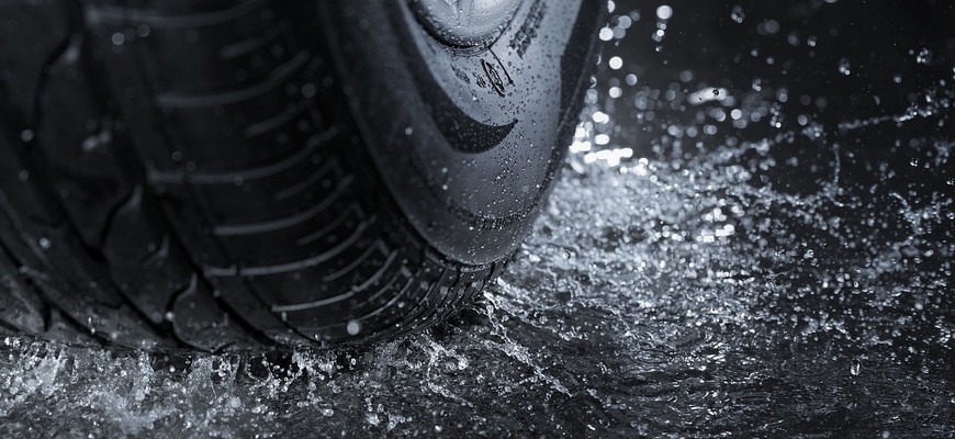 Na čo dať pozor pri pneumatikách? Ako zvýšiť bezpečnosť jazdy?