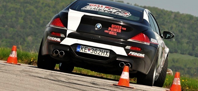 Jazda : Autoslalomové skúsenosti s BMW M6