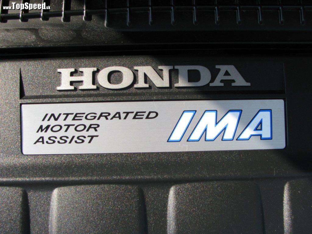 Skratka IMA bude v Hondách stále častejšie. Je to modernejší a zvodnejší spôsob ako všetkým povedať, že auto má dva zdroje pohonu, teda je to hybrid.