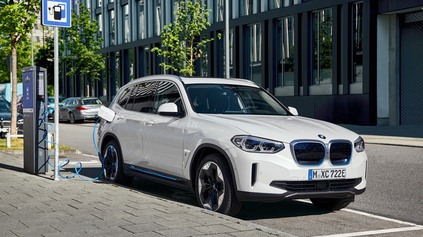 BMW iX3 má vraj väčší dojazd, než si v automobilke mysleli