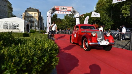 1000 MÍĽ ČESKOSLOVENSKÝCH, TRNAVSKÝCH 100 KM, TENTO VÍKEND MAL PRÍCHUŤ MOTORIZMU