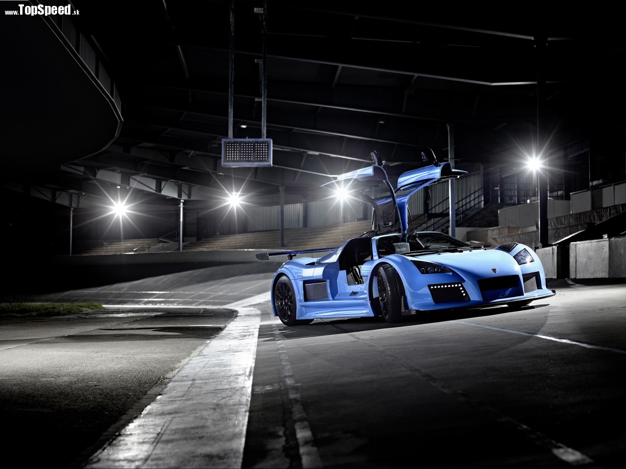 Gumpert Apollo S