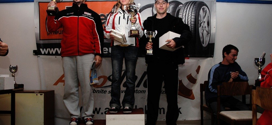 IX. AZ Pneu AutoSlalom 2009 - baba porazila chlapov!