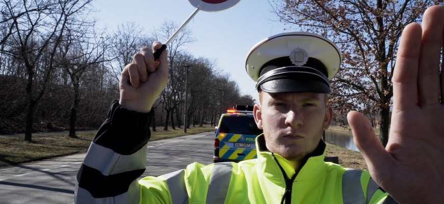 Obmedzujú platnosť STK za skryté previnenie vodičov, nový prístroj má polícia už aj u susedov