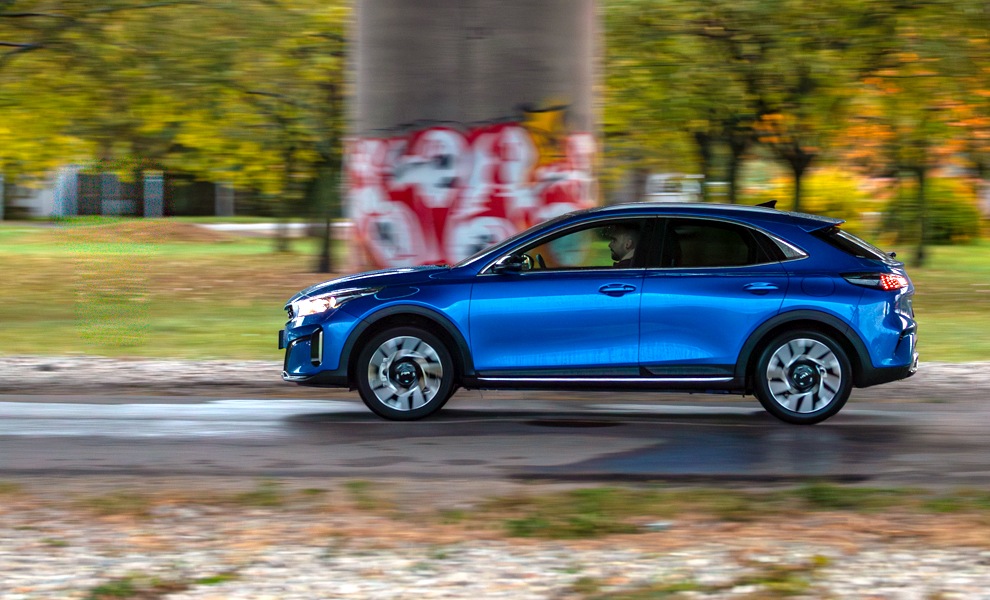 TEST KIA XCEED 1.6 T-GDI (132 KW) – VOLÁ PO OZNAČENÍ GT