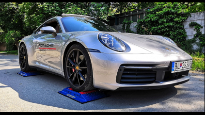 PORSCHE 911 CARRERA 4S 4X4 TEST