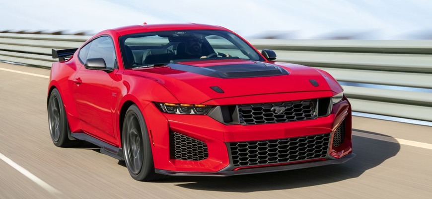 Nový Ford Mustang Dark Horse SC je nástupca Mustangu Shelby GT500 a dostupnejšie GTD!