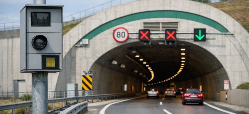 Spúšťajú úsekové meranie v tuneli. Kde radšej dať nohu z plynu?