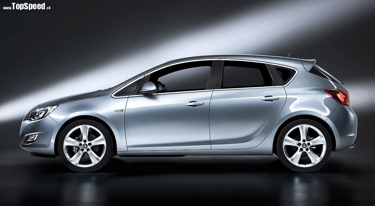 Opel Astra je podľa DEKRY najspolahlivejšie auto v Nemecku