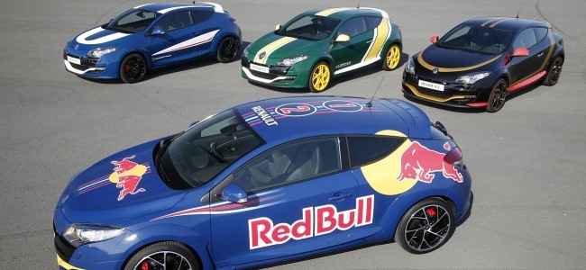 Renault Mégane R.S. vo farbách F1 pre inšpiráciu majiteľom