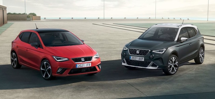 SEAT Ibiza a Arona prešli faceliftom. Nové hmlovky, bohatšia výbava, aj prepracované kabíny