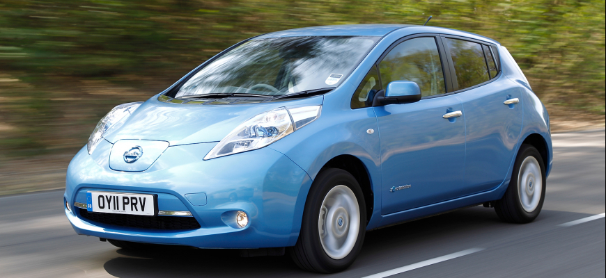 Nissan bude predávať Leaf bez batérií. Dojazd zvýšil na 200 km!