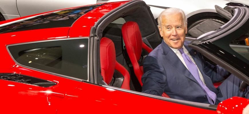 Obchodná vojna: 100-percentné clo na čínske elektromobily! USA sa bránia prílivu áut z východu
