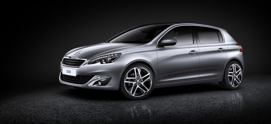 Privítajte nový Peugeot 308. Schudol 140 kg