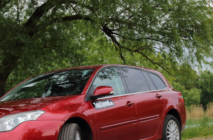 TopSpeed.sk test jazdenky Renault Laguna 3