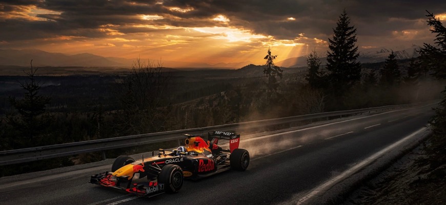 Red Bull zverejnil film o výlete F1 na Slovensku a Česku. Lepšiu reklamu sme vo svete nemali