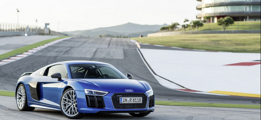 Nálož fotiek Audi R8 V10 + nové detaily