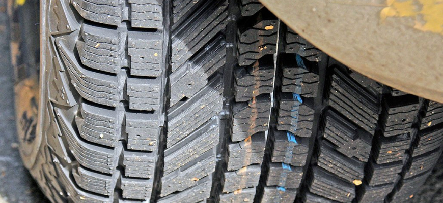 Na čo dať pozor pri prezúvaní na zimné pneumatiky?