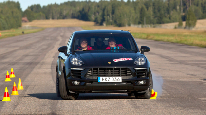 LOSÍ TEST UKÁZAL, ŽE STABILIZÁCIA PORSCHE MACAN VIE BYŤ STRAŠIDELNÁ