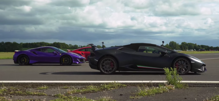 Drag race Porsche 911 Turbo S proti Lamborghini Huracán a Ferrari 488 Pista